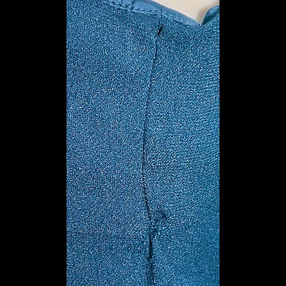 ▪️VTG▪️LIZ CLAIBORNE▪️Button Accent Wiggle Dress - Picture 8 of 9